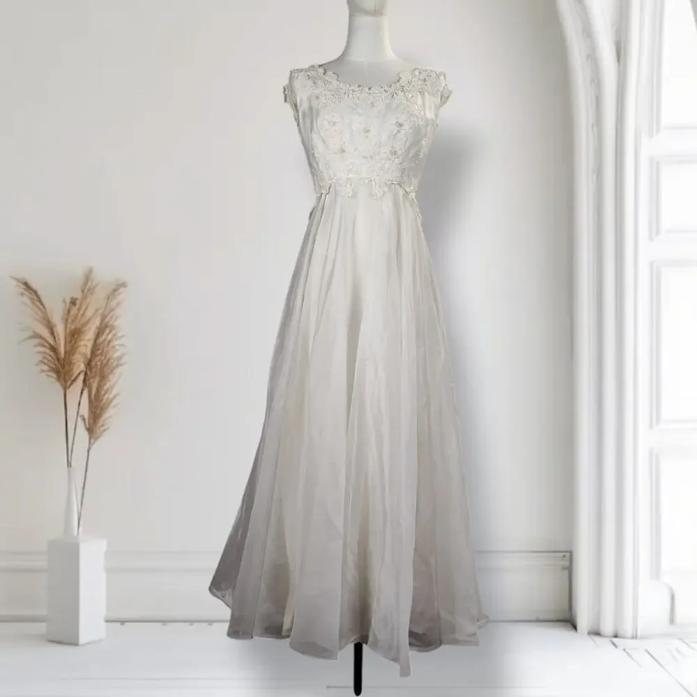 Vintage 60s Aida Bridal California Lace Beaded Wedding Gown Chiffon Size 2